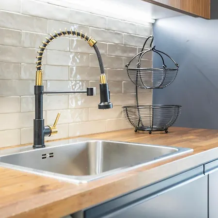 Tac - Sunset House Apartman